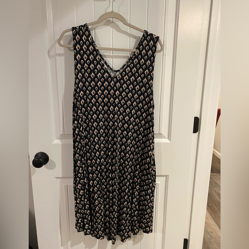 Maurices Black and Cream Geometric Maxi Dress